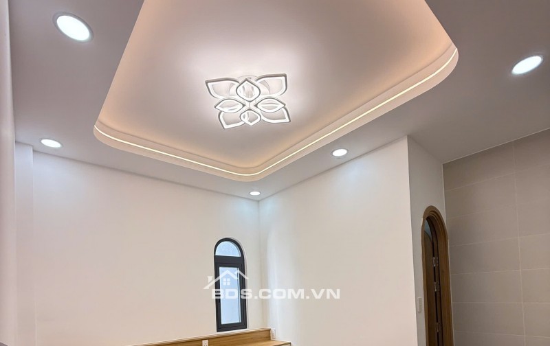 Bán nhà Ngô Nhân Tịnh thông Phan Đăng Lưu, Bạch Đằng, Bình Thạnh - 43m2 - chỉ 6,7 Tỷ TL - LH:0901323197